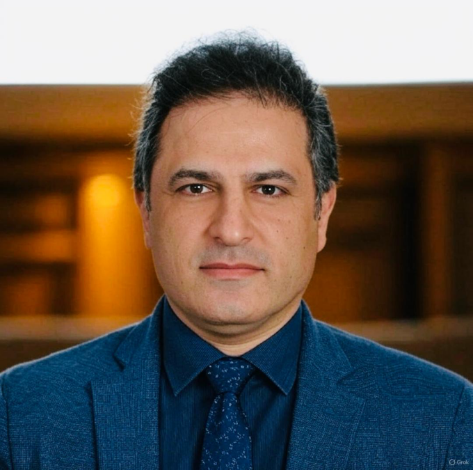 دکتر هومن فرهنگ